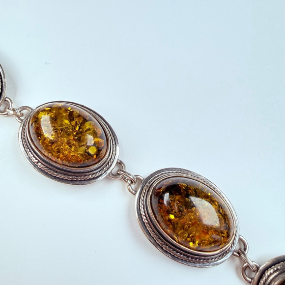 Estate 28.5 CT Green Baltic Amber Oval Panel MCM Sterling Silver VTG Bracelet - Picture 4 of 11
